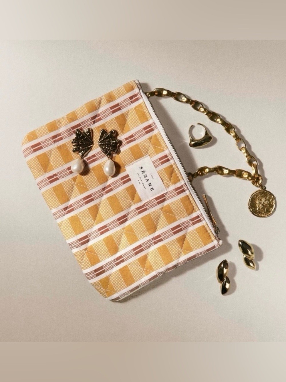 Sezane Quilted Pouch